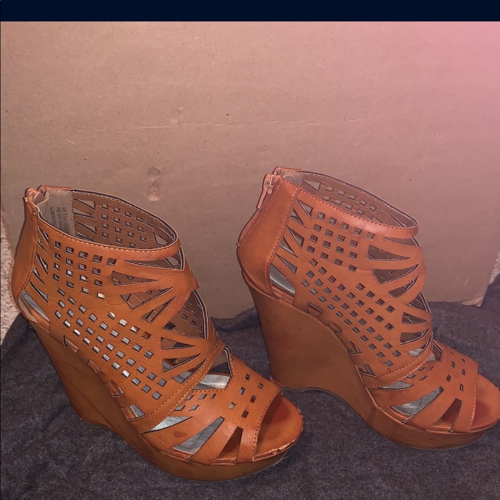 Hot Tomato heels